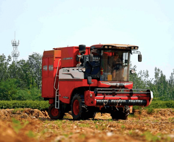 有了“金剛鉆”還得做“好師傅”——中聯(lián)收獲花生機(jī) 530-1.png