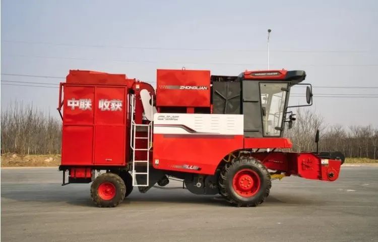 吉林雙遼市臺中聯收獲花生機用戶劉世奎“有錢大家賺” 514-1.jpg