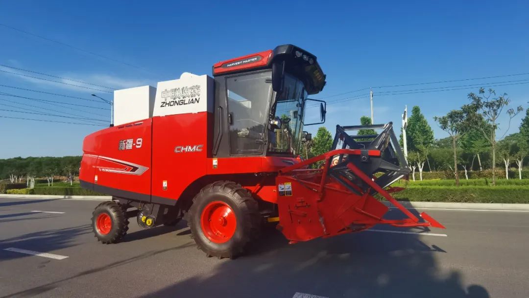 助力非洲農(nóng)機(jī)化發(fā)展——中聯(lián)收獲再次用品質(zhì)“征服”尼日利亞 726-4.jpg